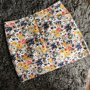 FLOWER SKIRT [NWOT]